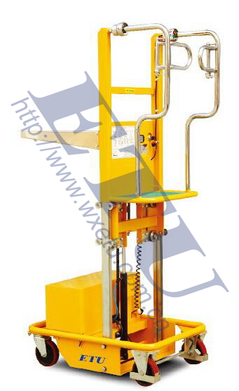 ETU易梯优,电动起升取货车 半电动取货车 带有安全支腿