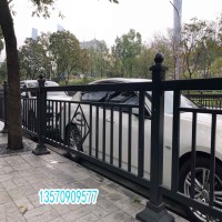 珠海锌钢护栏 镀锌市政公路护栏 公路 小区护栏厂家
