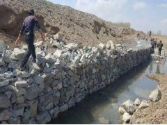 格宾笼阻水堰 格宾网箱材质表图1