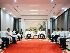 王瑾与四川省雅安市委常委、常务副市长黎明会谈 并调研成雅快速通道项目