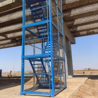 桥梁墩柱 防护网安全爬梯 装配式梯笼 基坑建筑施工