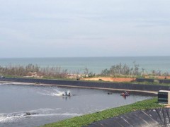 海南文昌翁田0.35mm厚6米宽HDPE高位池海水养虾黑膜图2