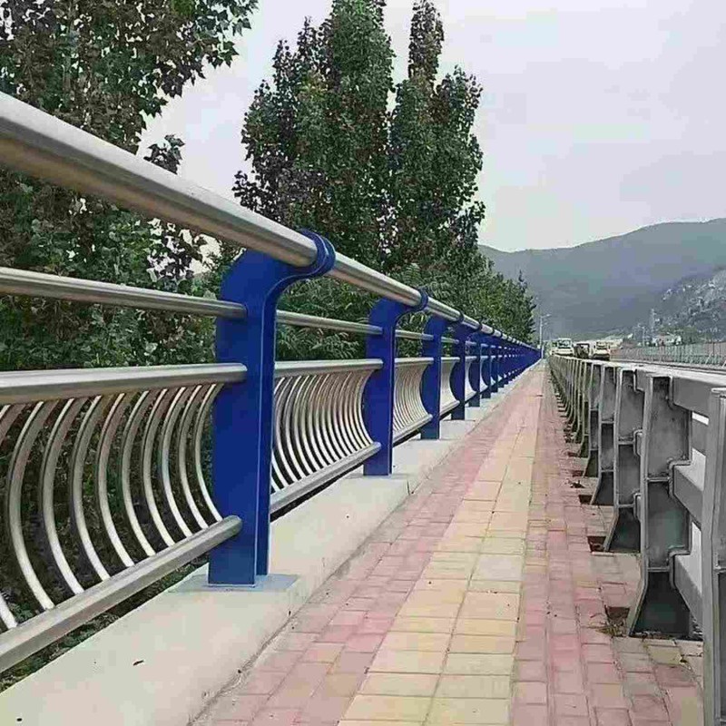 供应防撞护栏 不锈钢复合管桥梁防撞护栏河道景观栏杆高架桥防护栏